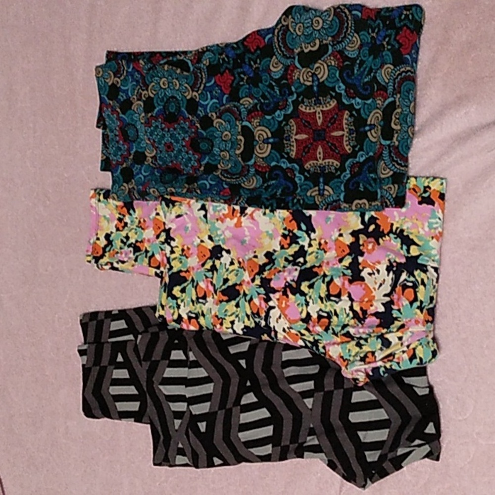 LuLaRoe Leggings Tall & Curvy